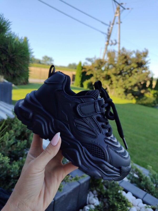 2026/08/1000001411-1.jpg Sneakersy na rzep