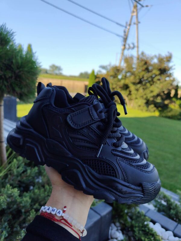 2026/08/1000001412-1.jpg Sneakersy na rzep
