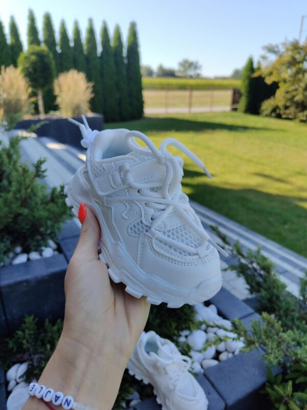 2026/08/1000005982.jpg Leciutkie sneakersy