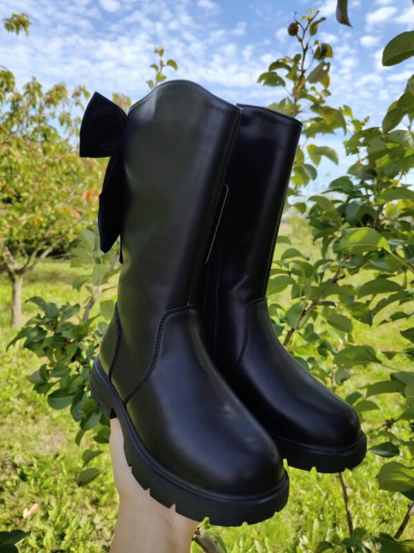 2026/09/1000013823.jpg Kozaki z zamszowa kokardą