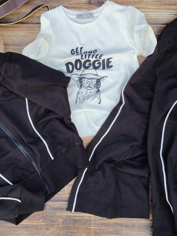 Dres trzyczęściowy "LITTLE DOGGIE"
